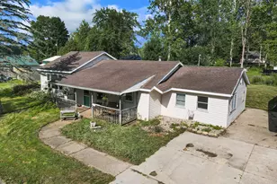 46778 Sycamore Dr, Bangor, MI 49013 - Photo 5