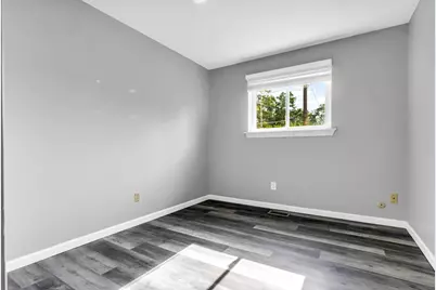 21009 Robinwood Street, Farmington, MI 48336 - Photo 17