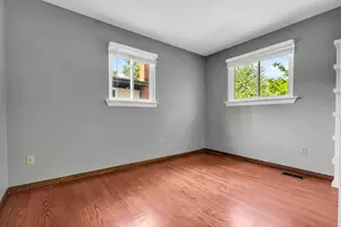 21009 Robinwood St, Farmington, MI 48336 - Photo 15