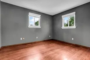 21009 Robinwood St, Farmington, MI 48336 - Photo 13