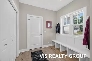 16351 Wickshire Pl, Spring Lake, MI 49456 - Photo 11