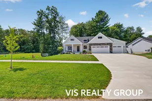 16351 Wickshire Pl, Spring Lake, MI 49456 - Photo 7