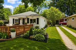 3420 Burchfield Dr, Lansing, MI 48910 - Photo 3