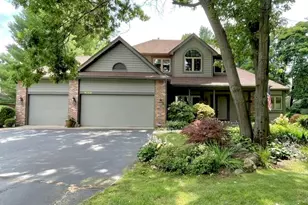 5243 Saddle Club Dr, Kalamazoo, MI 49009 - Photo 1