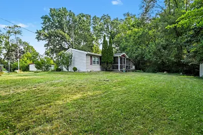 24675 Chestnut Street, Dowagiac, MI 49047 - Photo 15