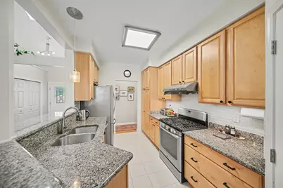 2067 Liberty Heights, Ann Arbor, MI 48103 - Photo 13