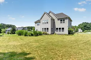 7982 Donegal Ct, Fenton, MI 48430 - Photo 37