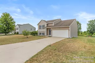 1840 Greenview Ct, Zeeland, MI 49464 - Photo 3