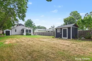 3233 Wayburn Ave SW, Grandville, MI 49418 - Photo 9