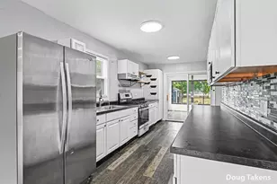 3233 Wayburn Ave SW, Grandville, MI 49418 - Photo 13