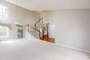 4890 N Ridgeside Cir, Ann Arbor, MI 48105 - Photo 7