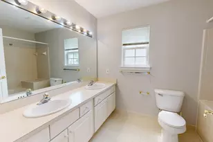 4890 N Ridgeside Cir, Ann Arbor, MI 48105 - Photo 15