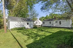 11354 Jackson Ave, Warren, MI 48089 - Photo 11
