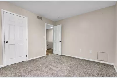 7658 Desoto Street, Detroit, MI 48238 - Photo 11