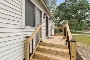 35809 Manila Ave, Westland, MI 48186 - Photo 3