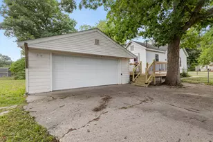 35809 Manila Ave, Westland, MI 48186 - Photo 7