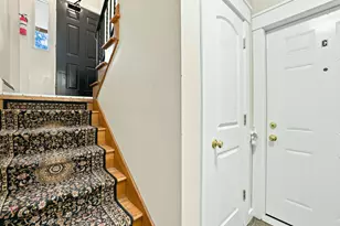 813 Carrier Creek Blvd NE, Grand Rapids, MI 49503 - Photo 15
