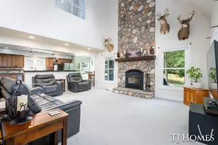 176 109th Ave, Plainwell, MI 49080 - Photo 9