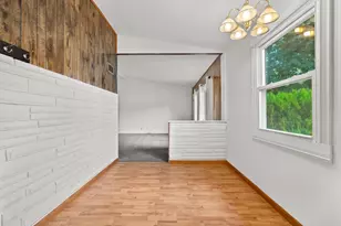 2401 Sonora St, Kalamazoo, MI 49004 - Photo 9