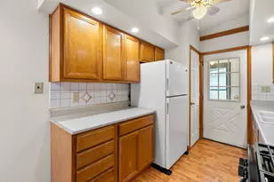 2401 Sonora St, Kalamazoo, MI 49004 - Photo 5