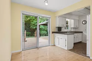 209 Cherry Hill St, Kalamazoo, MI 49006 - Photo 5