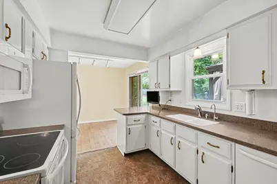 209 Cherry Hill Street, Kalamazoo, MI 49006 - Photo 7