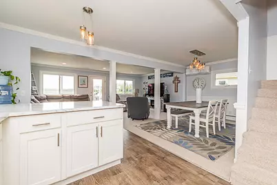 1210 N Eagle Lake Drive, Kalamazoo, MI 49009 - Photo 9