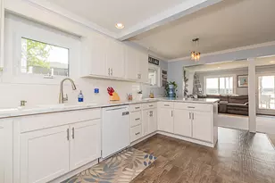 1210 N Eagle Lake Dr, Kalamazoo, MI 49009 - Photo 13
