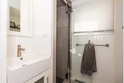 1210 N Eagle Lake Drive, Kalamazoo, MI 49009 - Photo 29