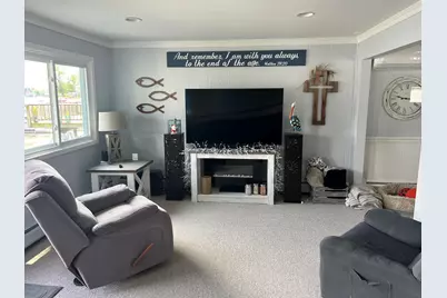 1210 N Eagle Lake Drive, Kalamazoo, MI 49009 - Photo 5
