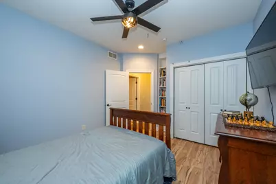 2400 Bay Pointe Drive, Saint Joseph, MI 49085 - Photo 27
