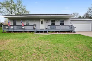 4935 W Deren Rd, Ludington, MI 49431 - Photo 5
