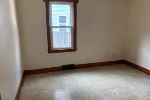 2932 Lemuel St, Muskegon, MI 49444 - Photo 13
