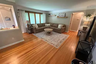 8908 Fox Ave, Allen Park, MI 48101 - Photo 5