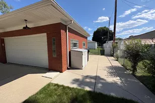 8908 Fox Ave, Allen Park, MI 48101 - Photo 21