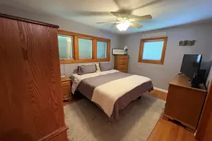 8908 Fox Ave, Allen Park, MI 48101 - Photo 23