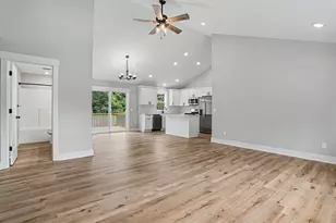 1958 Cygnet Dr, Otsego, MI 49078 - Photo 9