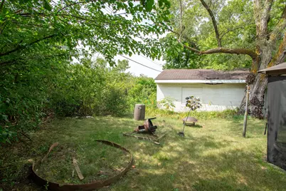 982 Desoto Avenue, Ypsilanti, MI 48198 - Photo 23