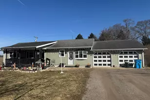 31004 Middle Crossing Rd, Dowagiac, MI 49047 - Photo 1