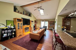 31004 Middle Crossing Rd, Dowagiac, MI 49047 - Photo 3