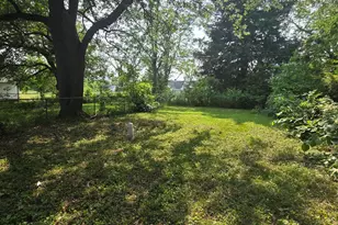 19335 Hoover St, Detroit, MI 48205 - Photo 7