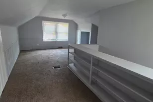 18627 Curtis St, Detroit, MI 48219 - Photo 3