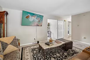 2994 Roundtree Dr, Troy, MI 48083 - Photo 7