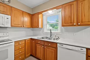 1704 Henley Ave, Portage, MI 49024 - Photo 5