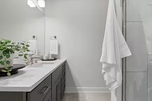 110 Central Ave, Holland, MI 49423 - Photo 23