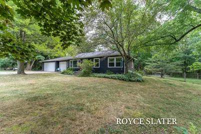 1310 Spaulding Avenue SE, Grand Rapids, MI 49546 - Photo 1