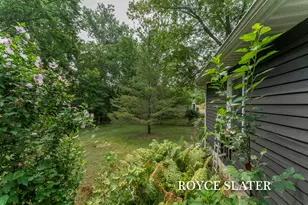 1310 Spaulding Ave SE, Grand Rapids, MI 49546 - Photo 39