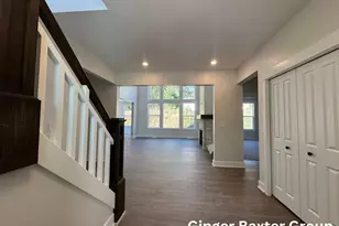 127 Summit Pointe Dr, Rockford, MI 49341 - Photo 3