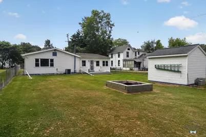813 Barnes Street, Albion, MI 49224 - Photo 23