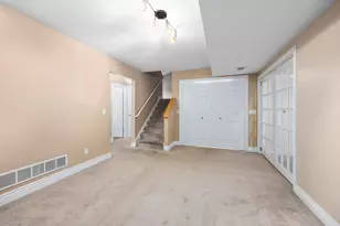 11108 Creekside Dr, Allendale, MI 49401 - Photo 15